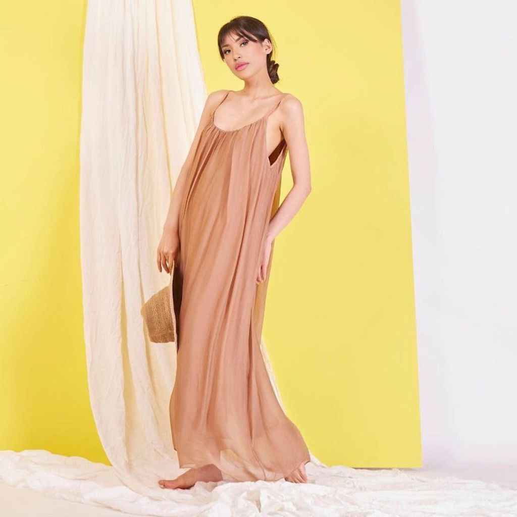 BZNA Ibiza Boho Style Sommerkleid Camel aus Seidenchiffon Seidenkleid oneSize