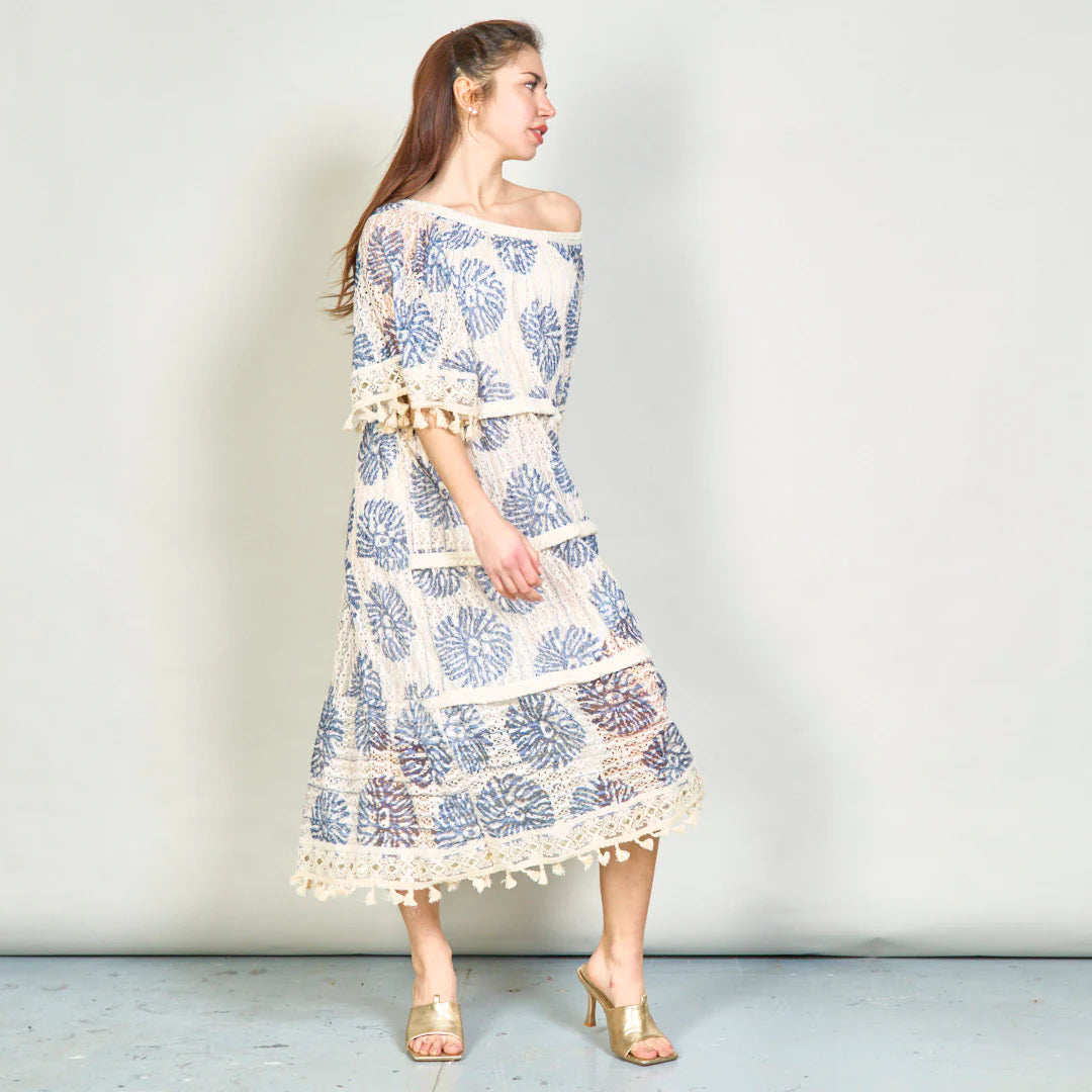 BZNA Sommer BOHO Blumen übergroße gestufte Kleid mit Quasten oneSize - B Z N A