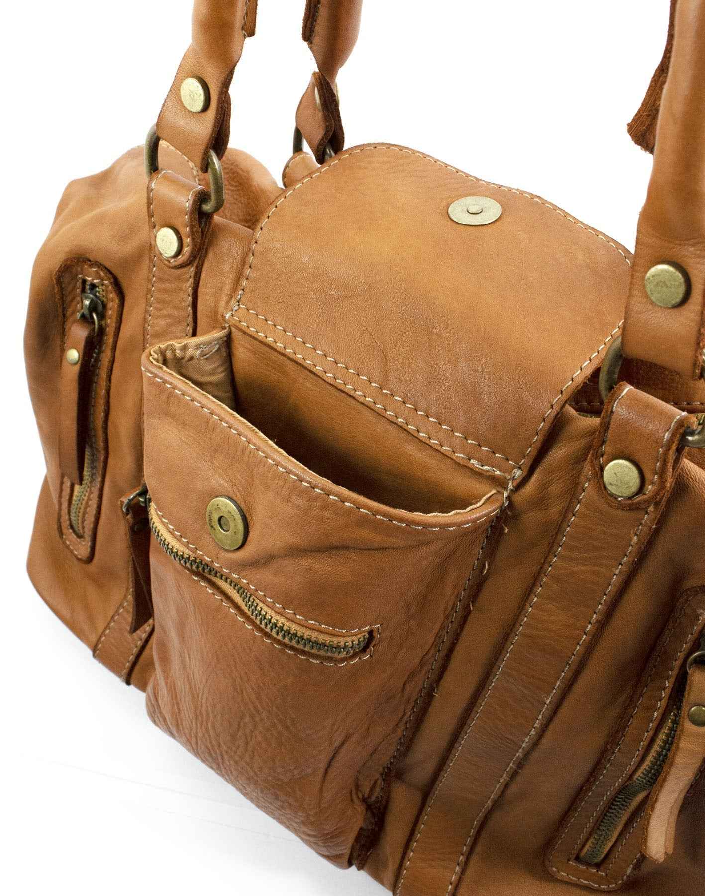 BZNA Bag Samea Cognac Tasche Schultertasche Handtasche Designer Leder