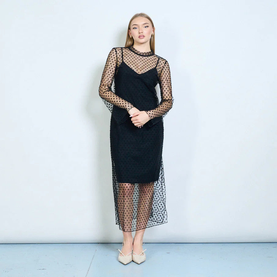 BZNA Kleid Langes Kleid aus durchsichtigem mehrlagigem Netzstoff mit Polka Dots