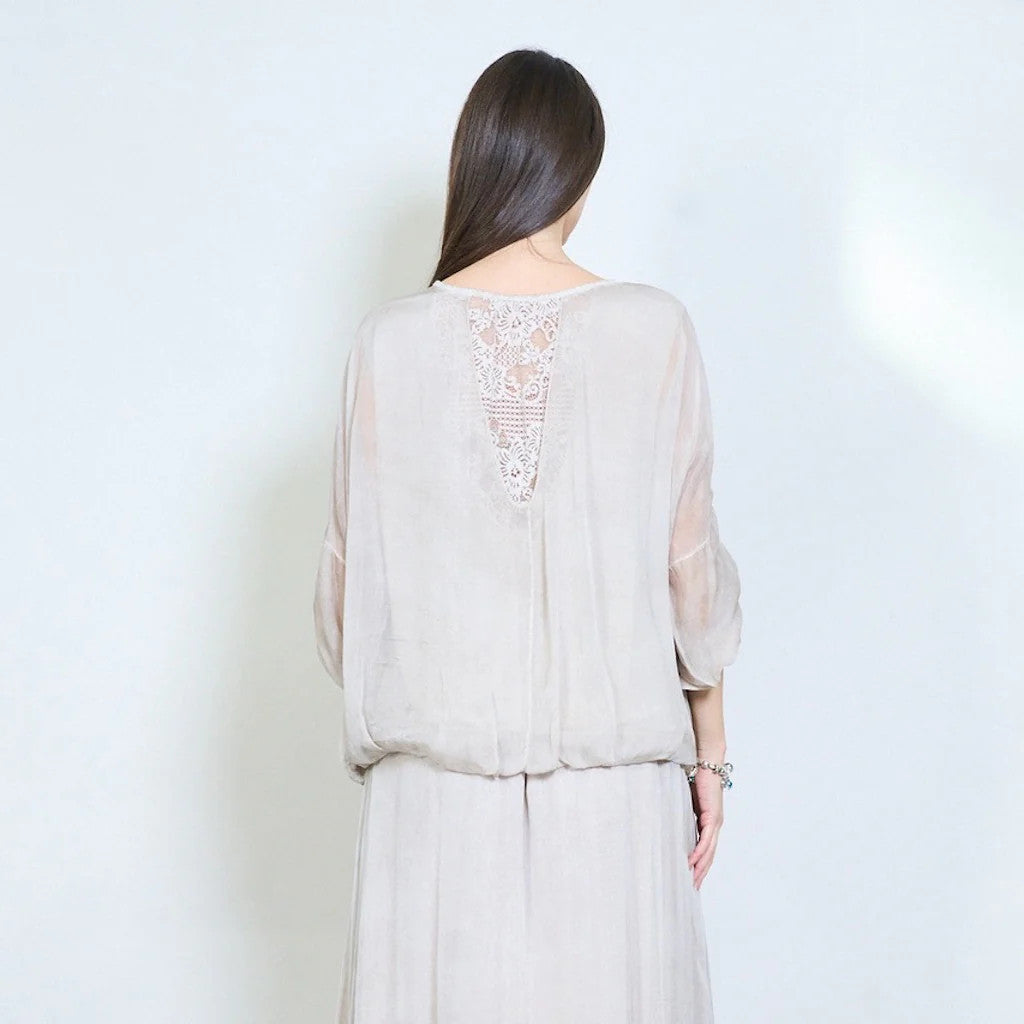 BZNA Bluse Tunika mit Seide Blumen bestickte Bluse und Spitze