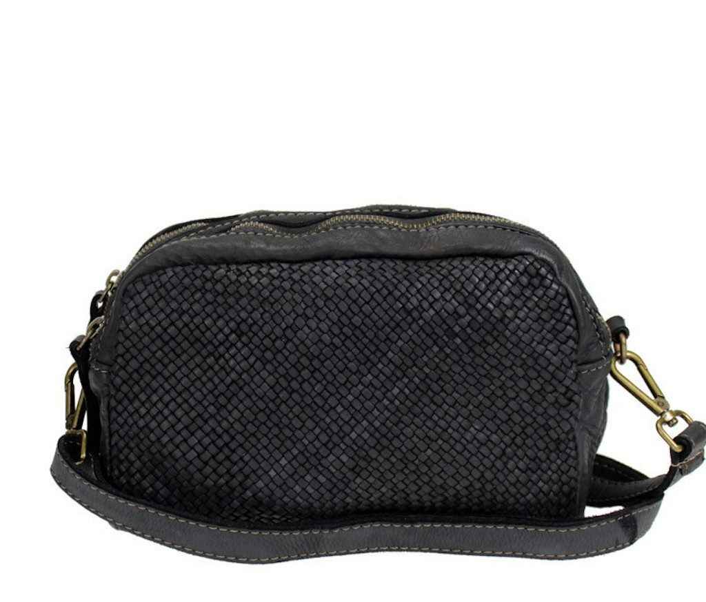 BZNA Bag Lucy Schwarz Italy Designer Clutch Braided Ledertasche Umhängetasche