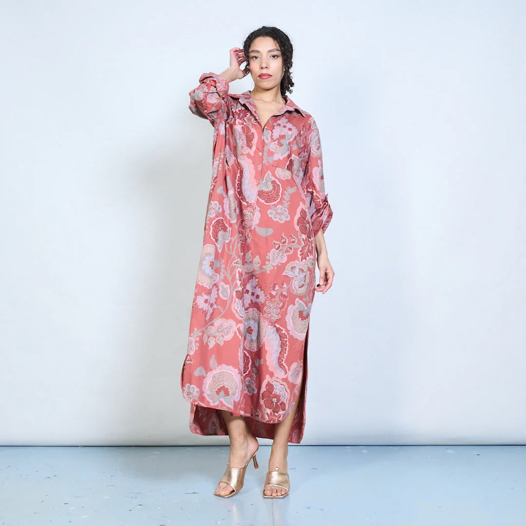 BZNA Blusenkleid Langes Hemdkleid mit Paisley Blumendruck und Knöpfen Onesize 34-42 - B Z N A