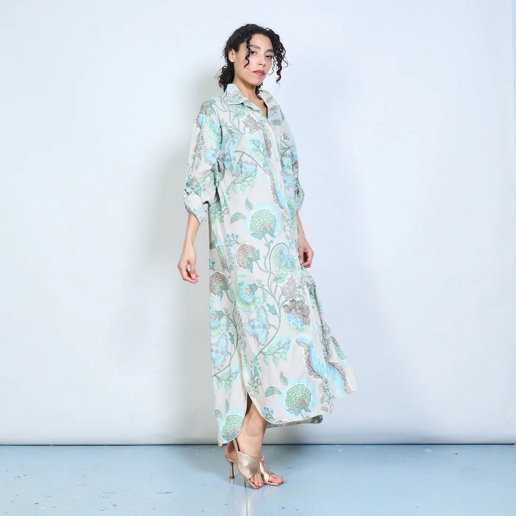 BZNA Blusenkleid Langes Hemdkleid mit Paisley Blumendruck und Knöpfen Onesize 34-42 - B Z N A