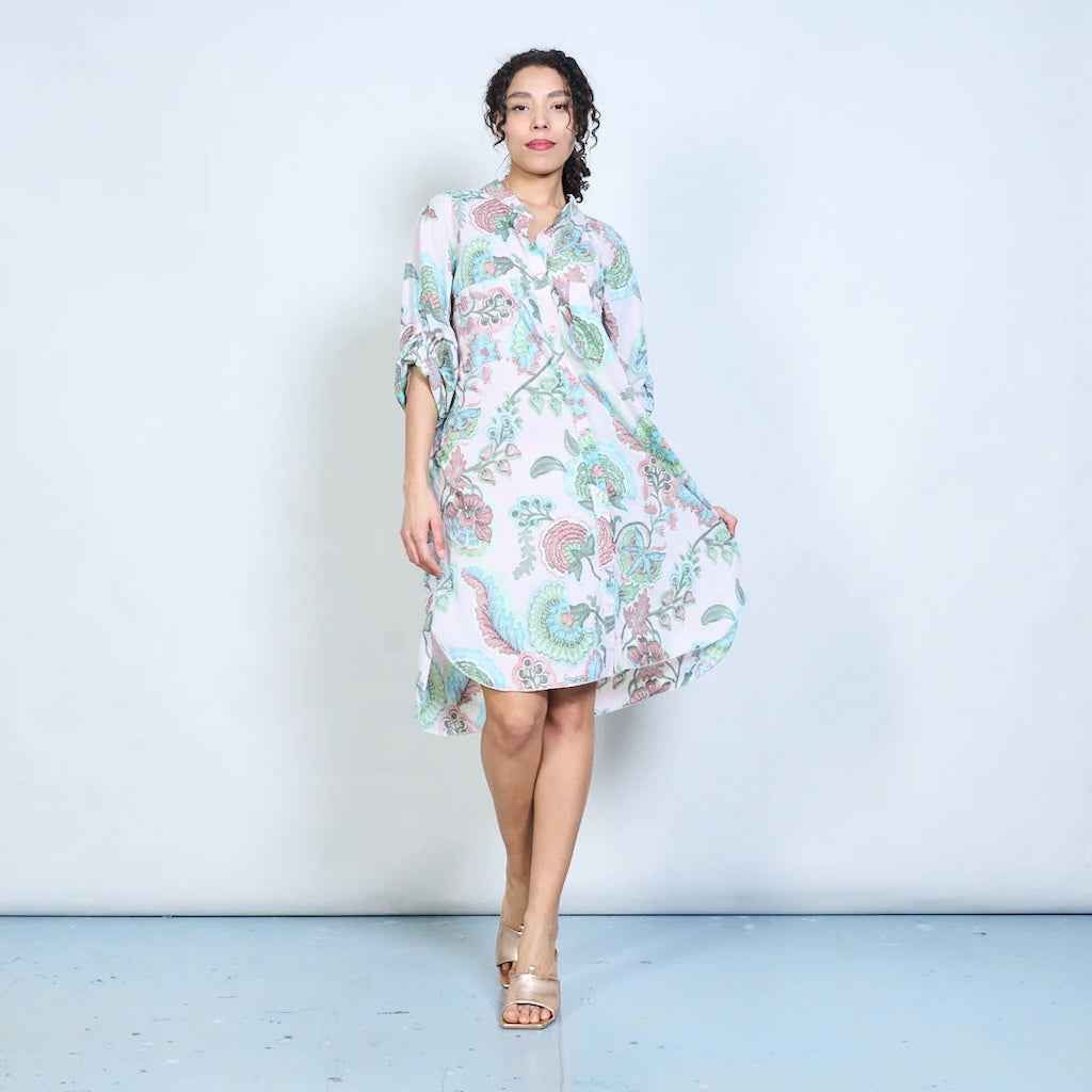 BZNA Blusenkleid kurzes Hemdkleid mit Paisley Blumendruck und Knöpfen Onesize 34-42