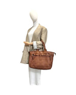 Lade das Bild in den Galerie-Viewer, BZNA Bag Shopper Grace Cognac Designer Business Messenger Tasche Schultertasche - B Z N A
