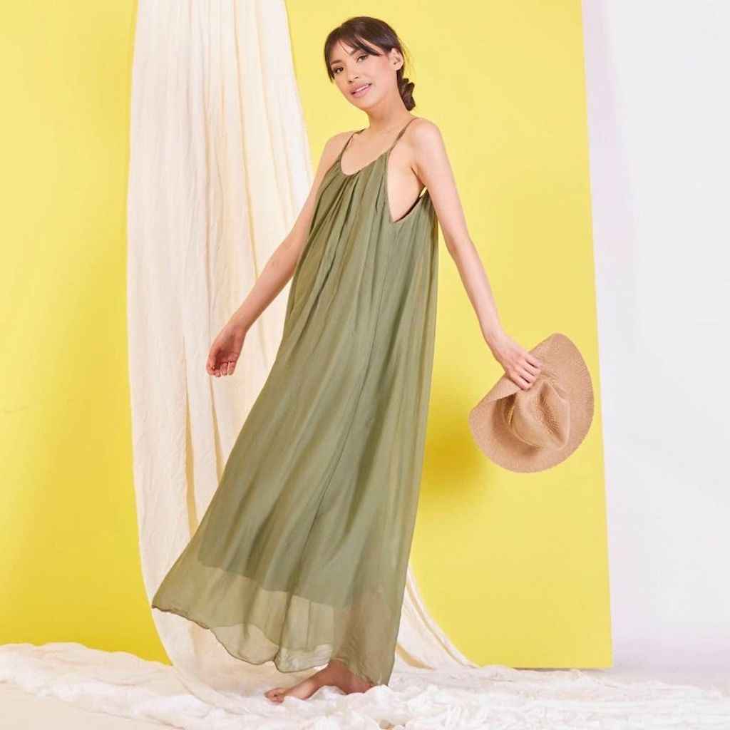 BZNA Ibiza Boho Style Sommerkleid Olive Grün aus Seidenchiffon Seidenkleid   oneSize