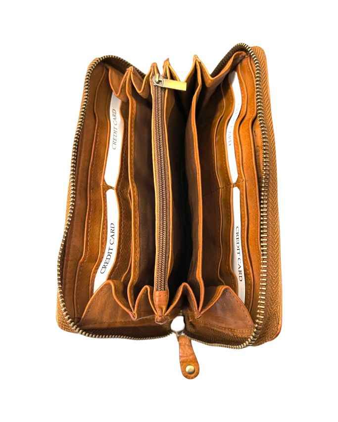 BZNA Berlin Alvia Cuoio Wallet Leather Leder Portemonnaie Geldbörse Clutch