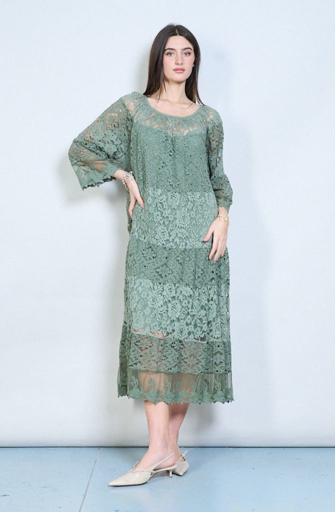 BZNA langes Plissee-Langarm-Midikleid aus Spitze Onesize - B Z N A