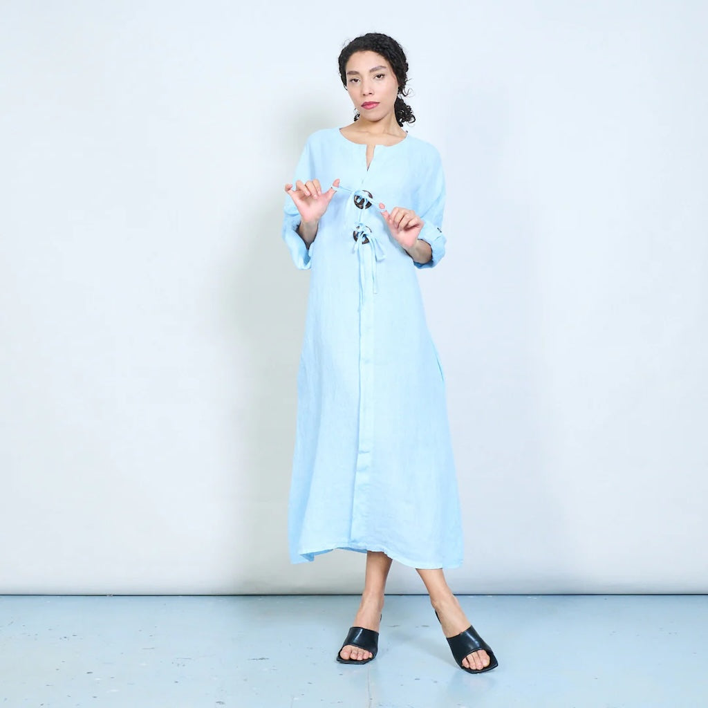 BZNA Maxikleid Lässiges Leinen Midikleid aus Leinen mit Schnürung oneSize 36-44 - B Z N A