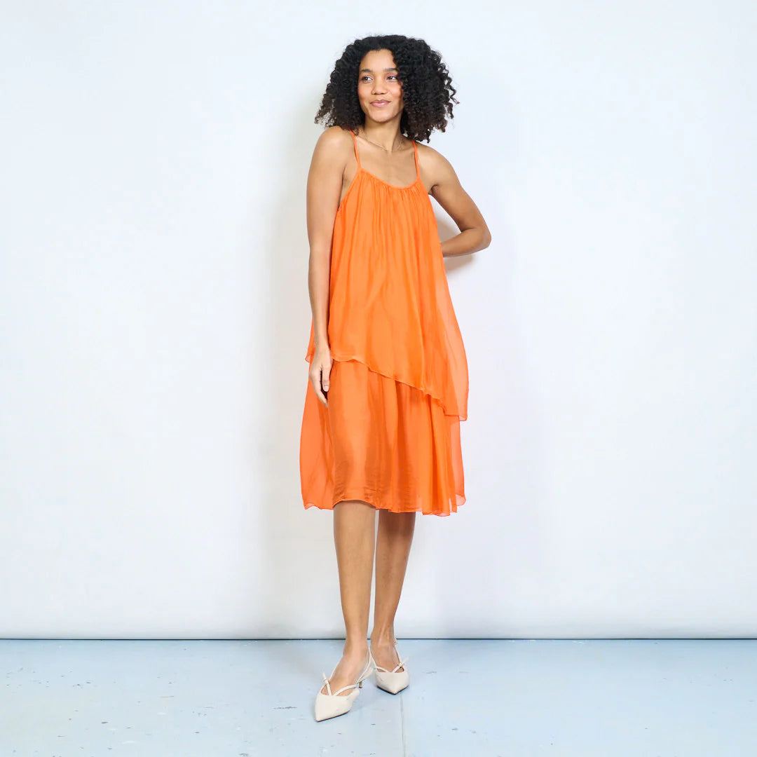 BZNA Ibiza Kleid Mehrlagiges drapiertes Träger Midikleid Swing-Stil oneSize - B Z N A