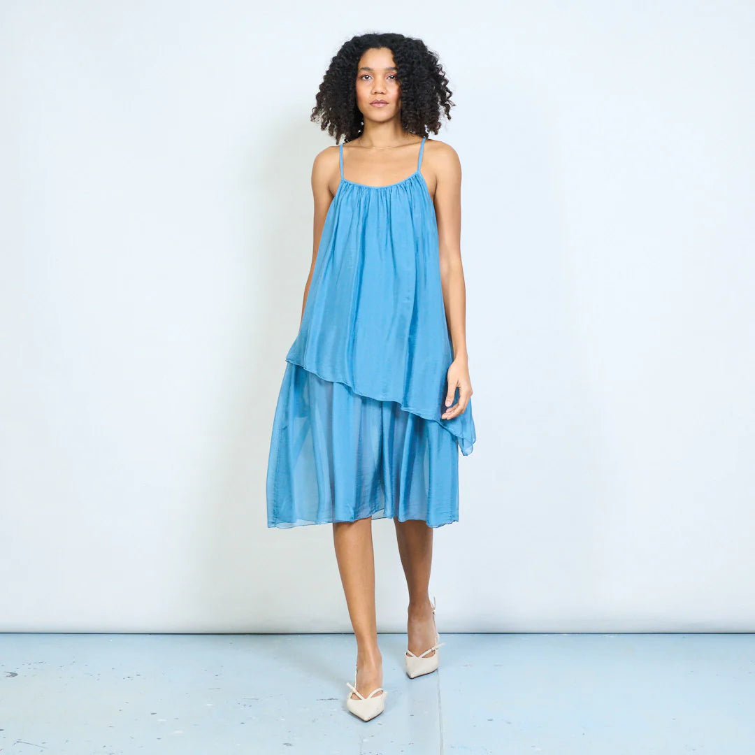 BZNA Ibiza Kleid Mehrlagiges drapiertes Träger Midikleid Swing-Stil oneSize - B Z N A