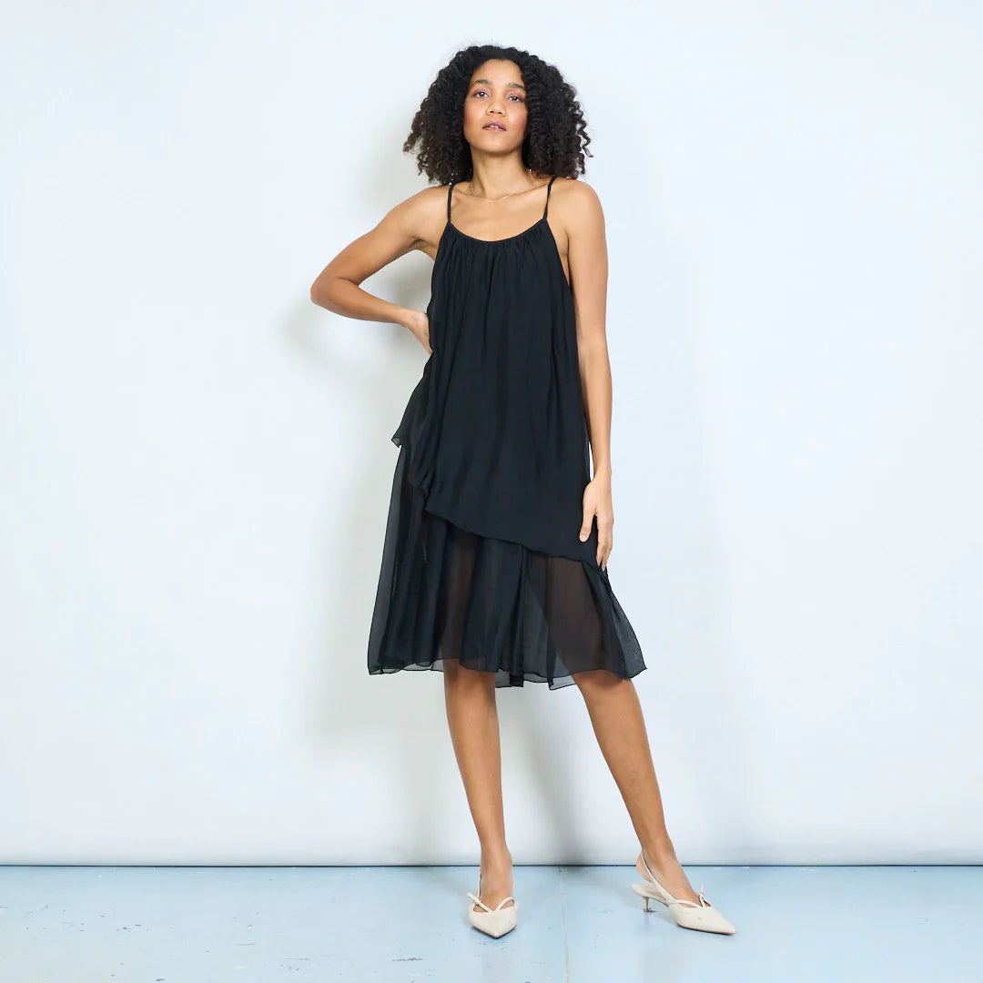 BZNA Ibiza Kleid Mehrlagiges drapiertes Träger Midikleid Swing-Stil oneSize - B Z N A