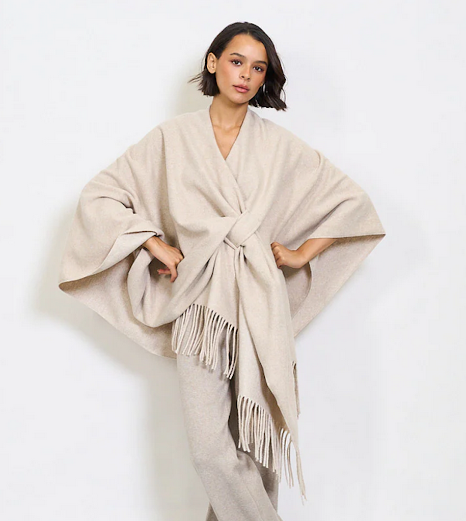 BZNA Strickponcho in Beige - Wolltuch mit Fransen - Poncho MADE IN ITALY