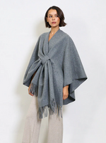 Lade das Bild in den Galerie-Viewer, BZNA Strickponcho in Grau - Wolltuch mit Fransen - Poncho MADE IN ITALY
