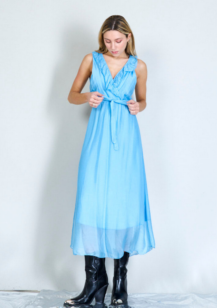 BZNA Ibiza Kleid Light Blue Seidenchiffon langes Kleid mit Rüschen Seidenkleid oneSize