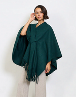 Lade das Bild in den Galerie-Viewer, BZNA Strickponcho in Dunkelgrün - Wolltuch mit Fransen - Poncho MADE IN ITALY
