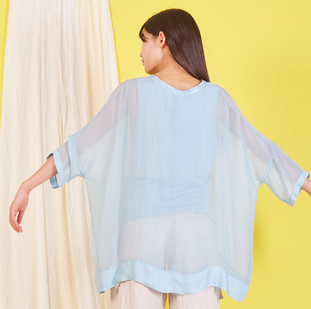 BZNA Seidenbluse Hellblau Tunika Seidentunika mit V -Ausschnitt Seidenchiffonbluse Fledermaus Ärmel oneSize