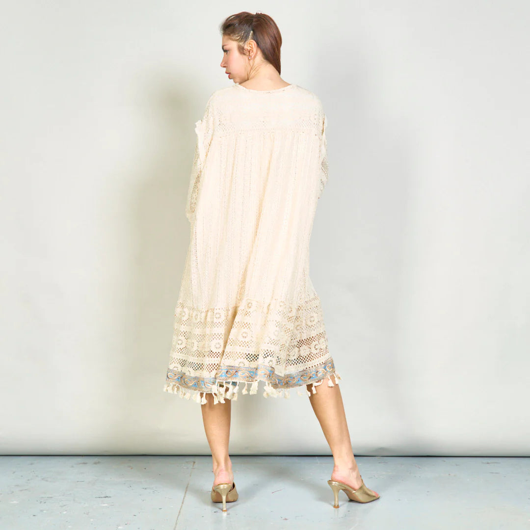 BZNA Sommer Beige Boho Spitzen  Tunika  Kleid mit Quastendetail  oneSize - B Z N A