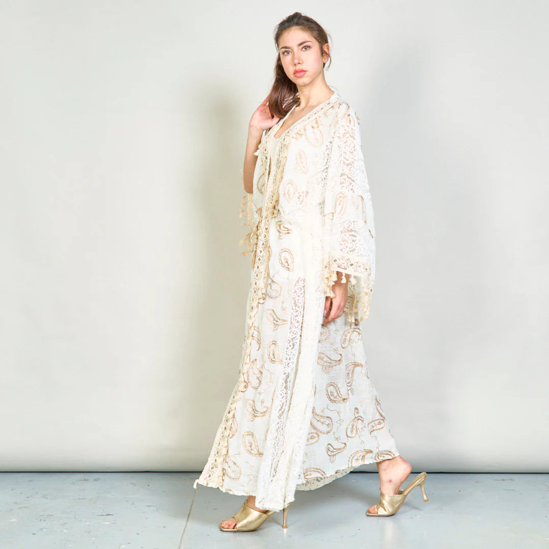 BZNA Sommer Weiß Paisley bestickte übergroße Boho Kimono oneSize - B Z N A