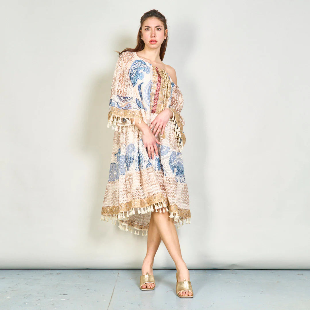 BZNA Sommer Boho Paisley übergroßes Tunika -Kleid mit Quasten  oneSize - B Z N A