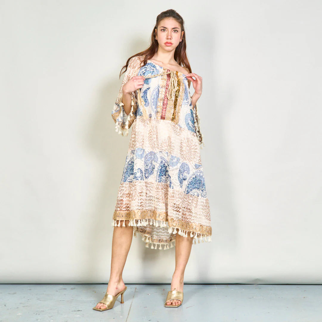 BZNA Sommer Boho Paisley übergroßes Tunika -Kleid mit Quasten  oneSize - B Z N A