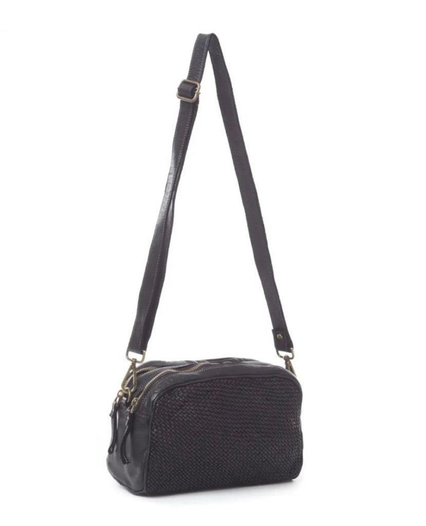 BZNA Bag Lucy Schwarz Italy Designer Clutch Braided Ledertasche Umhängetasche