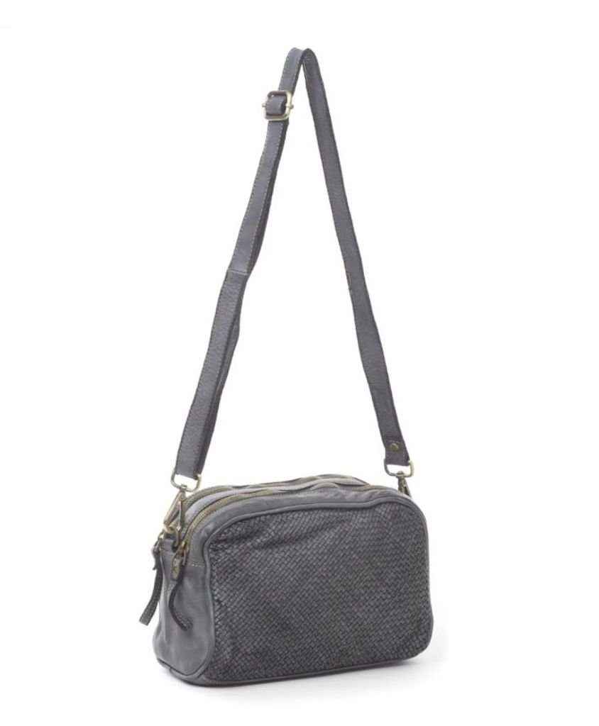 BZNA Bag Lucy Grau Italy Designer Clutch Braided Ledertasche Umhängetasche Damen Handtasche Schultertasche Tasche Leder Shopper Neu