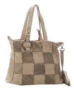 Load image into Gallery viewer, BZNA Bag Belva taupe Italy Designer Damen Handtasche Schultertasche Tasche - B Z N A
