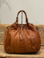 Load image into Gallery viewer, BZNA Bag Thora Cognac Italy Designer Damen Handtasche Schultertasche Tasche - B Z N A
