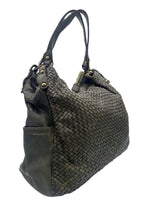 Load image into Gallery viewer, BZNA Bag Yuna Taupe Italy Designer Damen Handtasche Schultertasche Tasche - B Z N A
