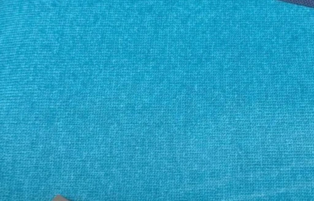 BZNA Strickponcho in vielen Farben Cashmere Poncho - Poncho mit Kaschmir MADE IN ITALY (Kopie) - B Z N A