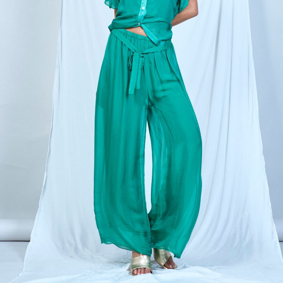 BZNA Hose mit Seide Fließende elastische Taille Chiffon Seidenhose Onesize - B Z N A