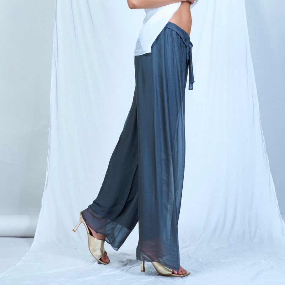 BZNA Hose mit Seide Fließende elastische Taille Chiffon Seidenhose Onesize - B Z N A