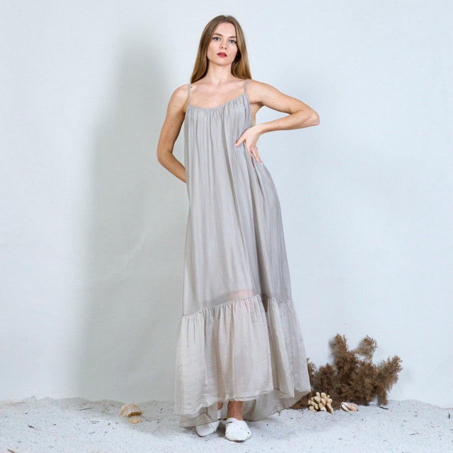 BZNA Ibiza Kleid Rückenfreies Seidenchiffon Langes Kleid Seidenkleid oneSize - B Z N A
