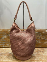 Load image into Gallery viewer, BZNA Bag Taina Rosa Italy Designer Damen Handtasche Schultertasche Tasche
