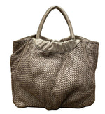 Load image into Gallery viewer, BZNA Bag Madita Taupe Italy Designer Damen Handtasche Schultertasche Tasche
