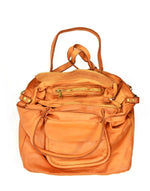Load image into Gallery viewer, BZNA Bag Cathy cognac Italy Designer Damen Handtasche Schultertasche Tasche
