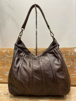 Load image into Gallery viewer, BZNA Bag Lennja Braun Italy Designer Damen Handtasche Schultertasche Tasche
