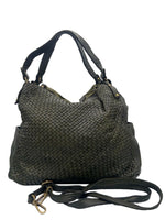 Load image into Gallery viewer, BZNA Bag Yuna Schwarz Italy Designer Damen Handtasche Schultertasche Tasche
