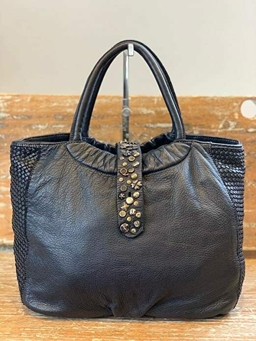 BZNA Bag Livia Schwarz Italy Designer Damen Handtasche Schultertasche Tasche
